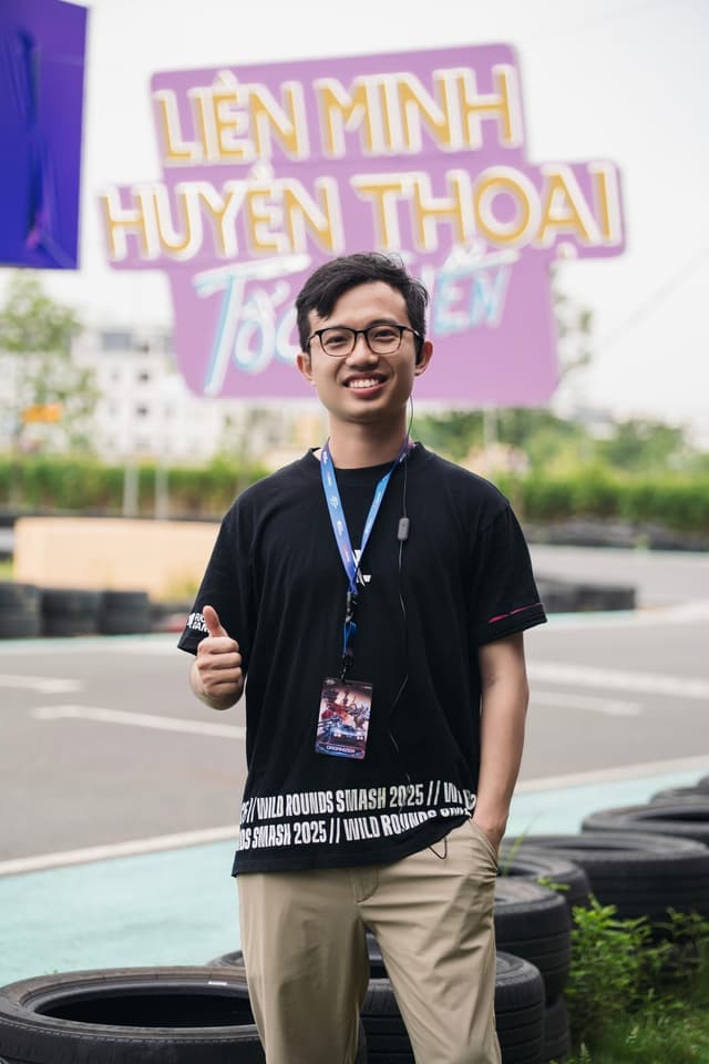 Nguyễn Đình Thiên Phúc tại một sự kiện cộng đồng